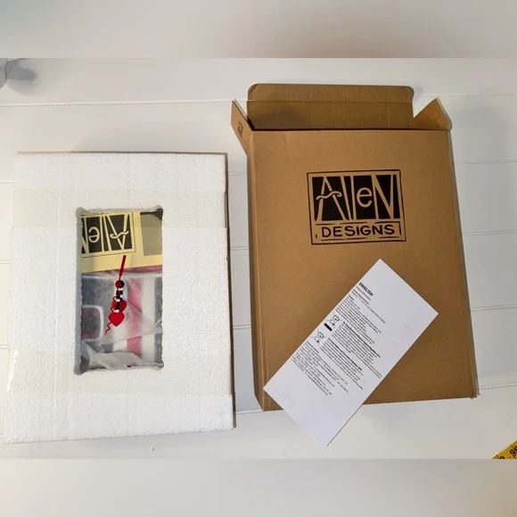 Allen Designs Camper Life Resin Pendulum Wall Clock Decor 10.75 X 10.5 X 2 inch - Picture 4 of 7